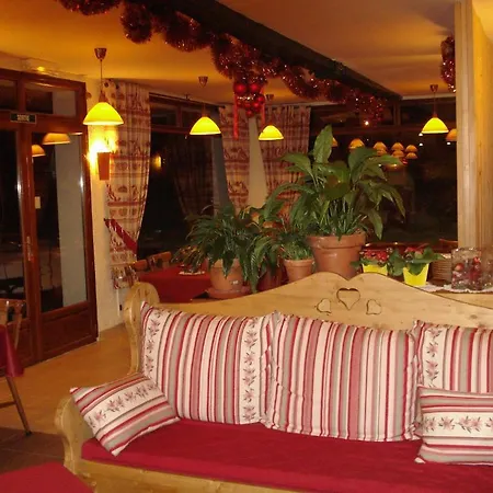 La Taiga Hotel 2*
